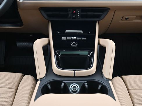 New 2026 Porsche Cayenne AWD/4WD image 10