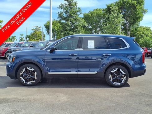 Used 2025 Kia Telluride S AWD/4WD image 4