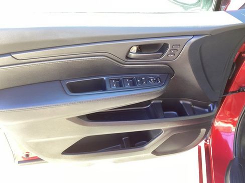Used 2025 Honda Odyssey Sport-L image 26