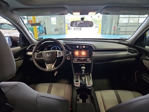 Used 2016 Honda Civic EX image 10