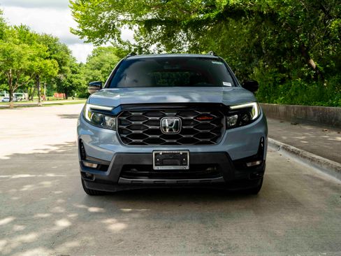 Certified 2022 Honda Passport TrailSport image 3