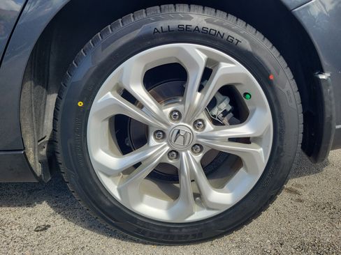 Certified 2023 Honda Accord LX image 7