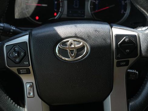 Used 2015 Toyota 4Runner Limited AWD/4WD image 17