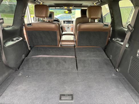 Used 2016 INFINITI QX80 Limited image 15