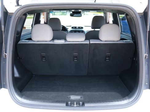 Used 2018 Kia Soul FWD image 13