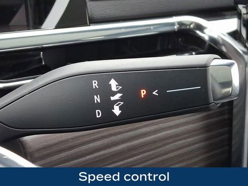 Used 2025 GMC Sierra EV Denali image 18