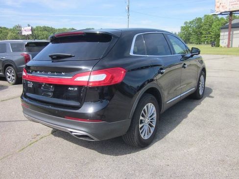 Used 2018 Lincoln MKX Select w/ Select Plus Package AWD/4WD image 6