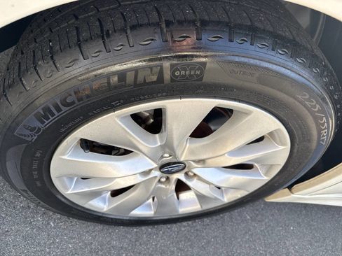 Used 2016 Subaru Legacy 2.5i Premium image 24