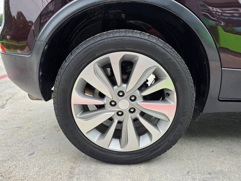 Used 2018 Buick Encore Preferred FWD image 43