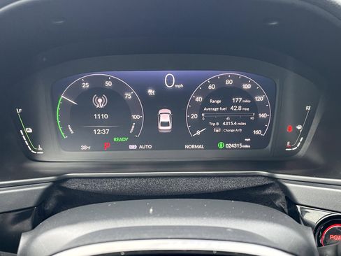 Used 2024 Honda Accord Touring image 15