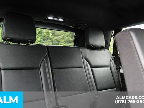 Used 2025 Chevrolet Tahoe LT AWD/4WD image 21