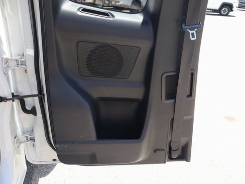 Used 2016 Toyota Tacoma TRD Sport image 20