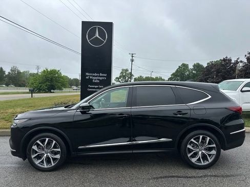 Used 2023 Acura MDX SH-AWD w/ Technology Package image 2