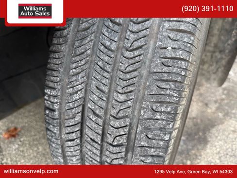 Used 2004 Nissan Quest SE w/ (SEA) Seat Pkg image 30