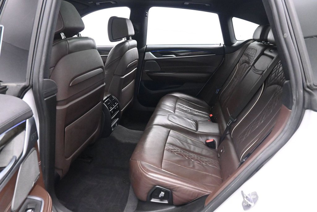 Used 2019 BMW 640i Gran Turismo xDrive w/ Luxury Seating Package AWD/4WD image 14