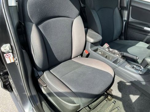 Used 2015 Subaru Impreza 2.0i Premium AWD/4WD image 26