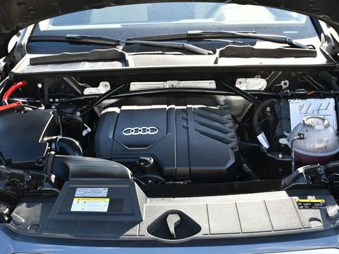 Certified 2023 Audi Q5 2.0T Premium w/ Convenience Package AWD/4WD image 14