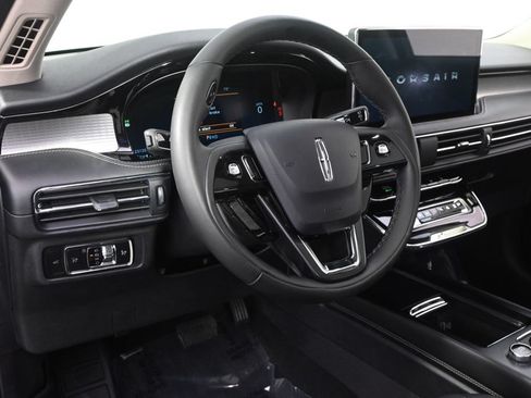 Certified 2023 Lincoln Corsair AWD w/ Equipment Group 101A image 12