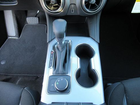 New 2025 Chevrolet Blazer LT image 19