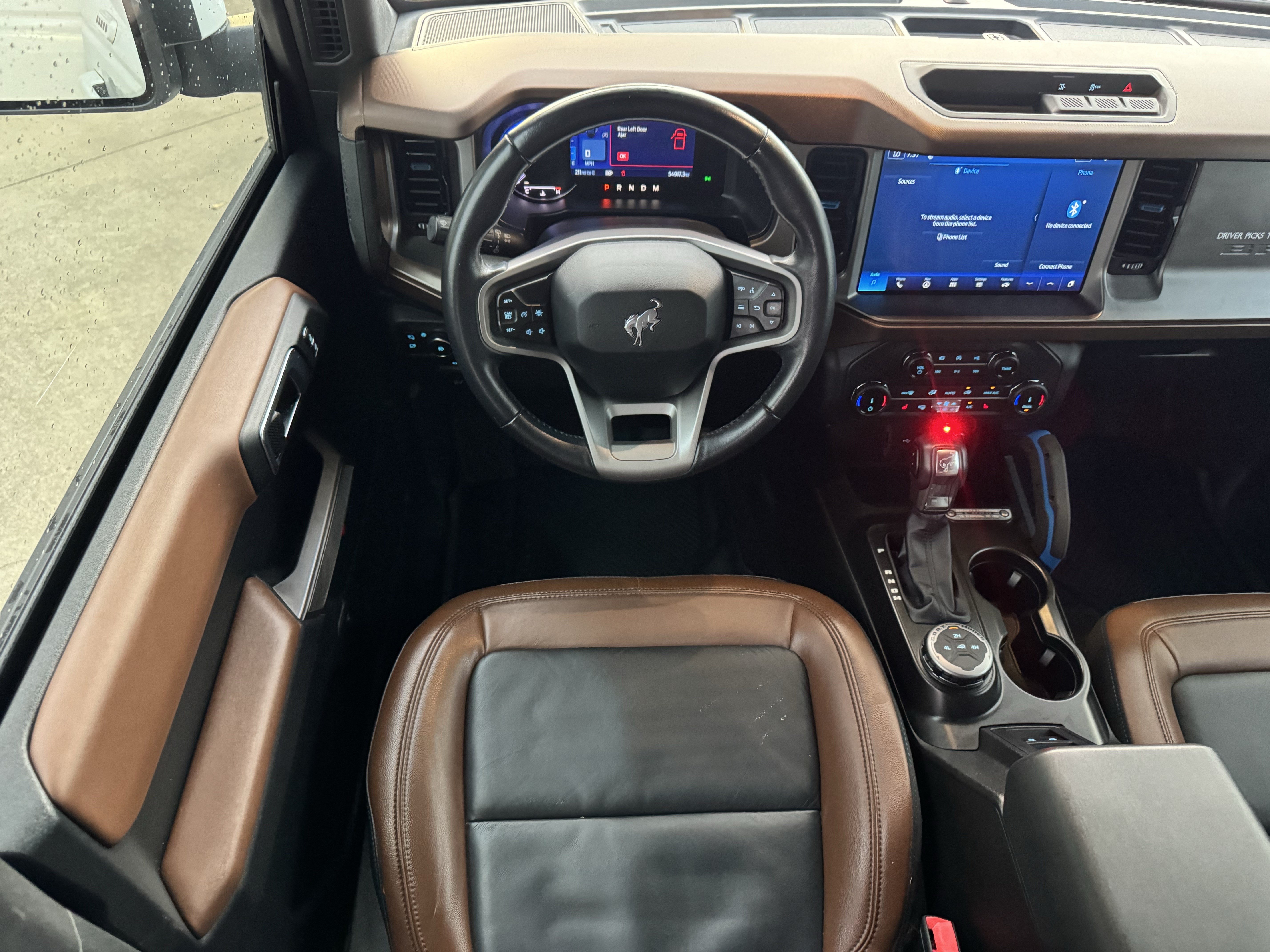 Used 2022 Ford Bronco Outer Banks AWD/4WD image 10