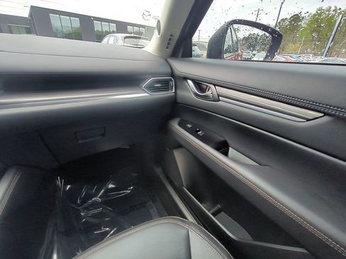 Used 2023 MAZDA CX-5 AWD 2.5 S w/ Premium Package image 17