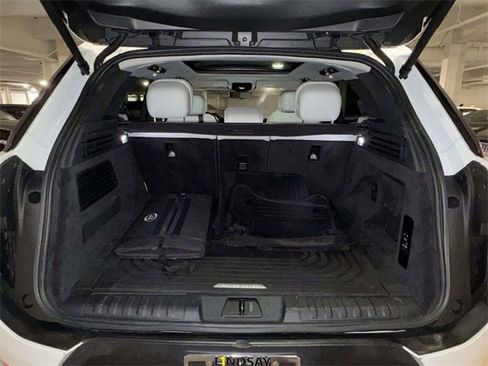 Used 2023 Land Rover Range Rover Sport SE image 17