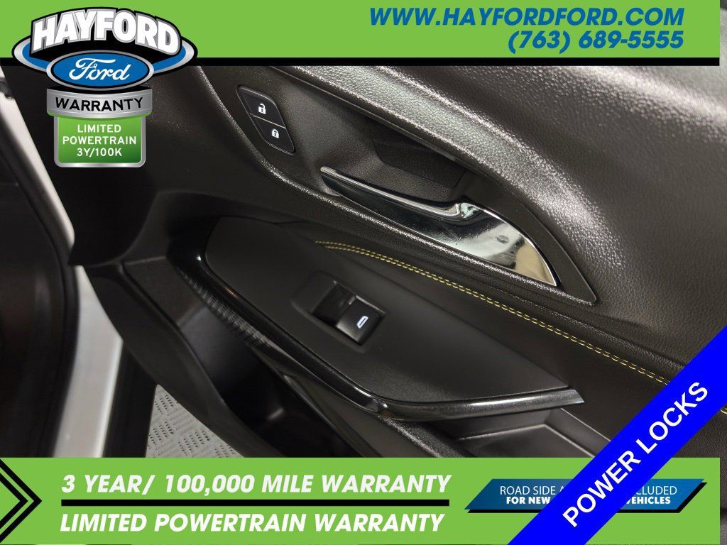 Used 2024 Chevrolet Trax ACTIV w/ Sunroof Package FWD image 17