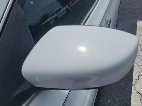Used 2016 Nissan Sentra S FWD image 5