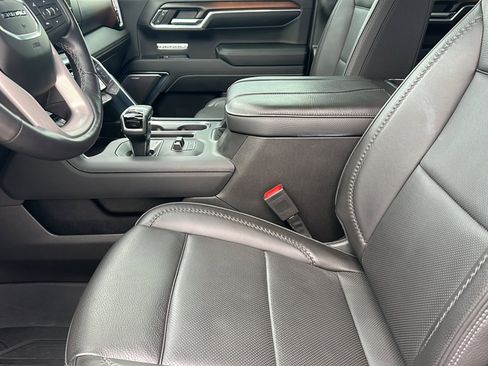 Used 2024 GMC Sierra 1500 Denali image 13