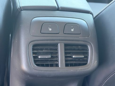 Used 2025 Buick Envision Avenir AWD/4WD image 14