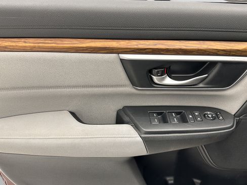 Used 2017 Honda CR-V EX image 12