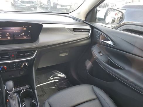 Used 2024 Buick Encore GX Sport Touring w/ Advanced Technology Package image 14