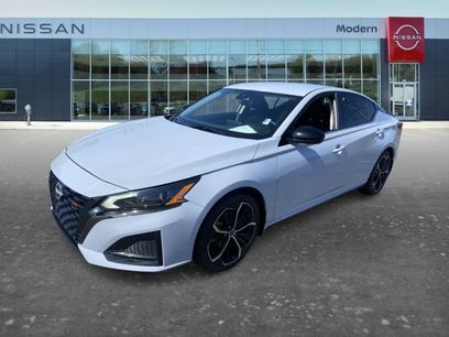 Certified 2024 Nissan Altima 2.5 SR