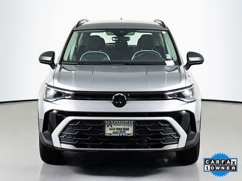 Used 2025 Volkswagen Taos S image 2