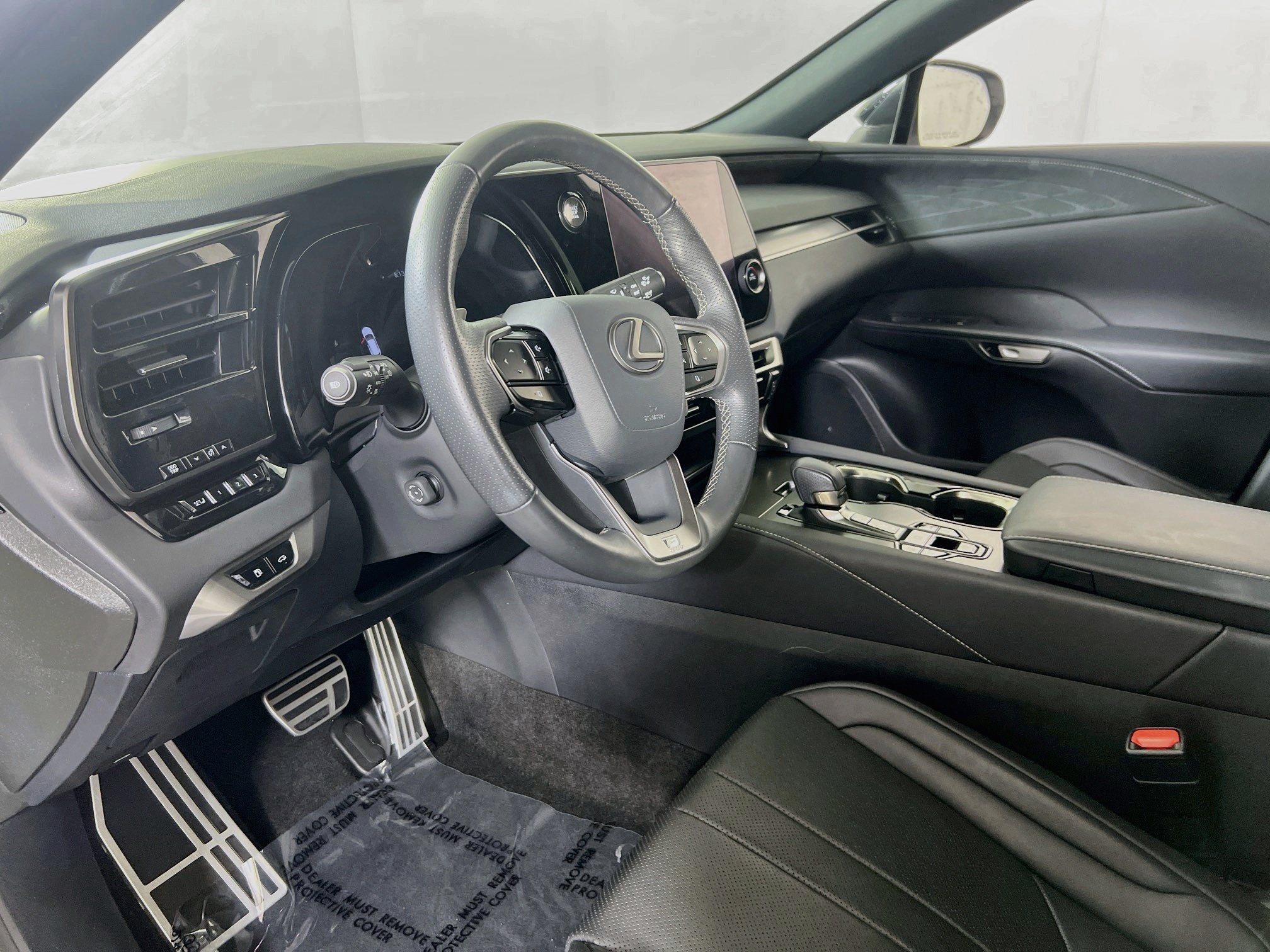 Used 2023 Lexus RX 350 F Sport w/ Cold Area Package AWD/4WD image 9