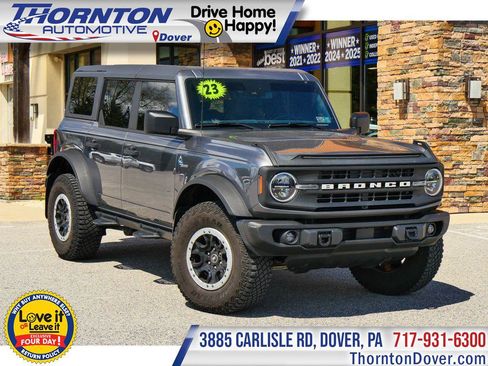 Used 2023 Ford Bronco Black Diamond w/ Sasquatch Package image 1