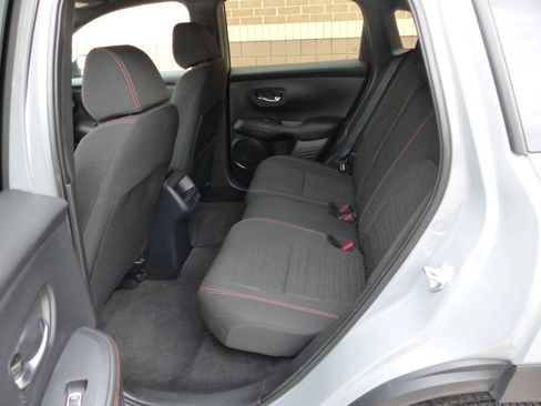 Used 2024 Honda HR-V Sport image 34
