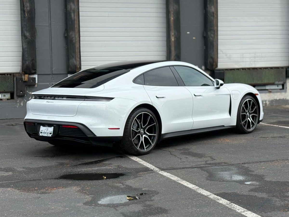 Used 2023 Porsche Taycan RWD image 3