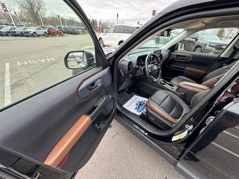 Used 2021 Ford Bronco Sport Outer Banks AWD/4WD image 21