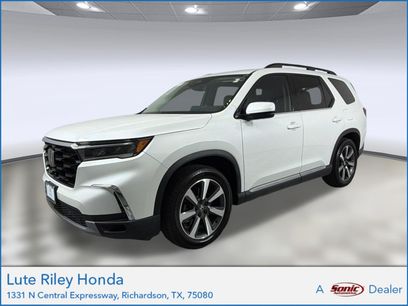 Certified 2025 Honda Pilot Touring