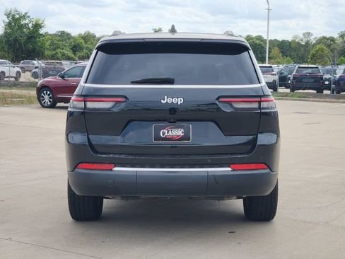 Used 2021 Jeep Grand Cherokee L Laredo w/ Luxury Tech Group I RWD image 6