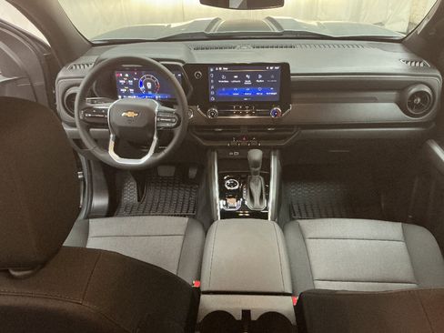 Used 2026 Chevrolet Colorado W/T image 16