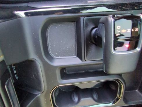 Used 2026 Chevrolet Silverado 1500 ZR2 AWD/4WD image 17