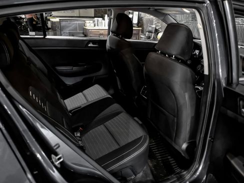 Used 2018 Kia Sportage LX image 38