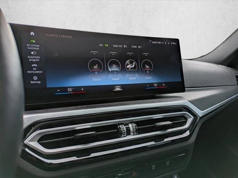 Used 2024 BMW 330i xDrive Sedan image 11