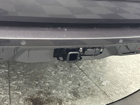 Used 2025 Ford Expedition Active image 38