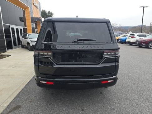 Certified 2025 Jeep Grand Wagoneer Series II Obsidian w/ Quick Order Packagew 28T AWD/4WD image 6