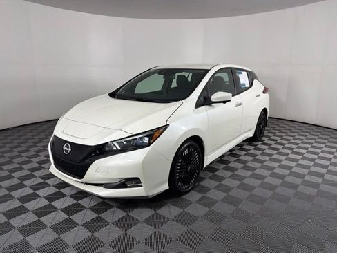 Used 2024 Nissan Leaf SV Plus FWD image 5