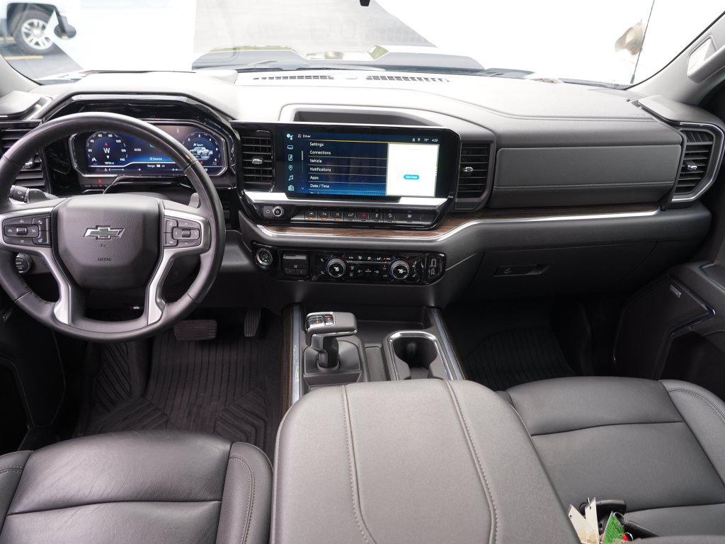 Certified 2024 Chevrolet Silverado 1500 LT Trail Boss w/ LT Trail Boss Premium Package AWD/4WD image 26