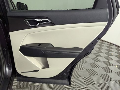 New 2026 Kia Sportage SX image 34